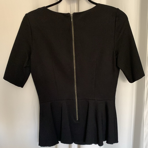 Aritzia Babaton Top - Picture 2 of 6